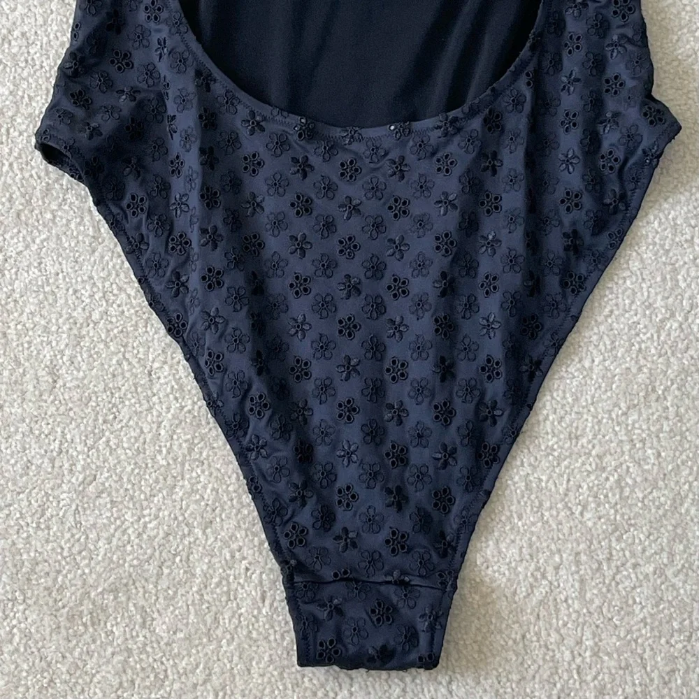 New! Pink x Frankie’s Bikini’s Francis one piece eyelet Swimsuit 54075